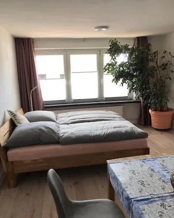 Graefin Auf Ruegen - * Parchtitz