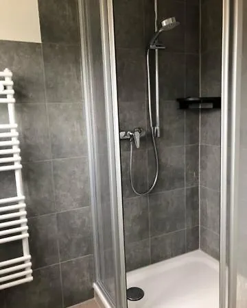 Graefin Auf Ruegen - Parchtitz